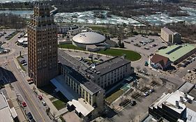 Niagara Falls Quality Inn And Suites